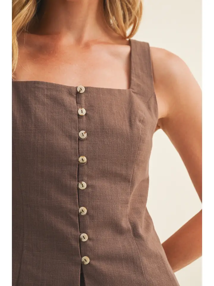 Fitted Button Top