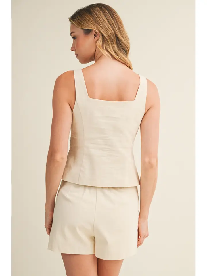 Fitted Button Top