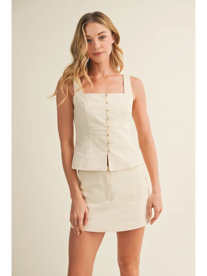 Fitted Button Top