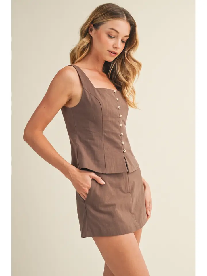 Fitted Button Top